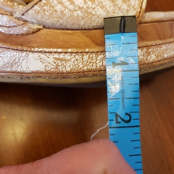 BED Stu Platform & Wedge Sandals EUC Tan & White - Picture 9 of 16